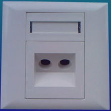 光纖面板適配器全解析 FC、SC、ST、LC及多口86型面板應(yīng)用指南